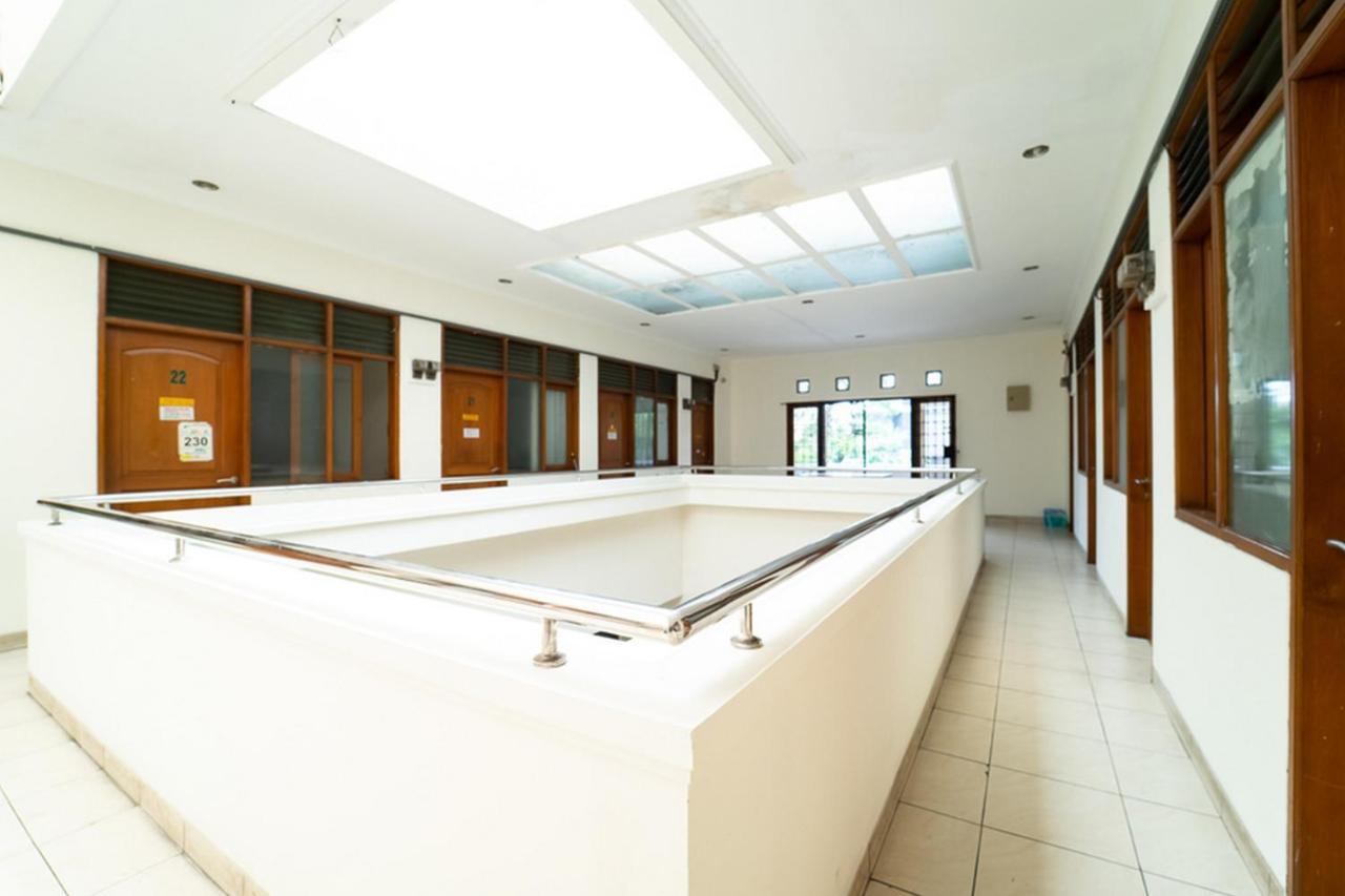 Koolkost Near Padjadjaran University - Minimum Stay 6 Nights Bandung Dış mekan fotoğraf
